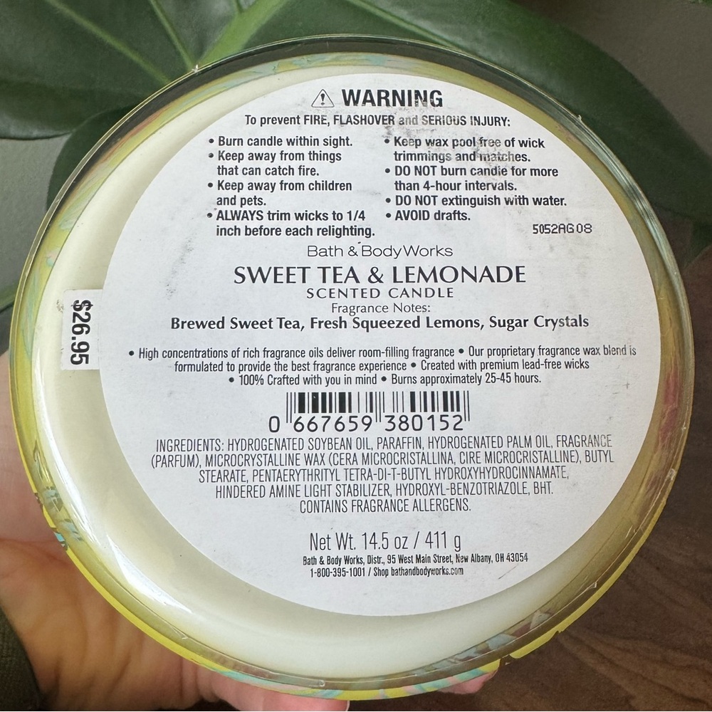 Bath & Body Works Sweet Tea & Lemonade Candle - Yellow and Blue 2025 Pour - Picture 4 of 5